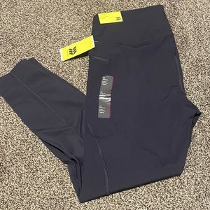 SLATE All In Motion Warm Sculpt Legging - XL